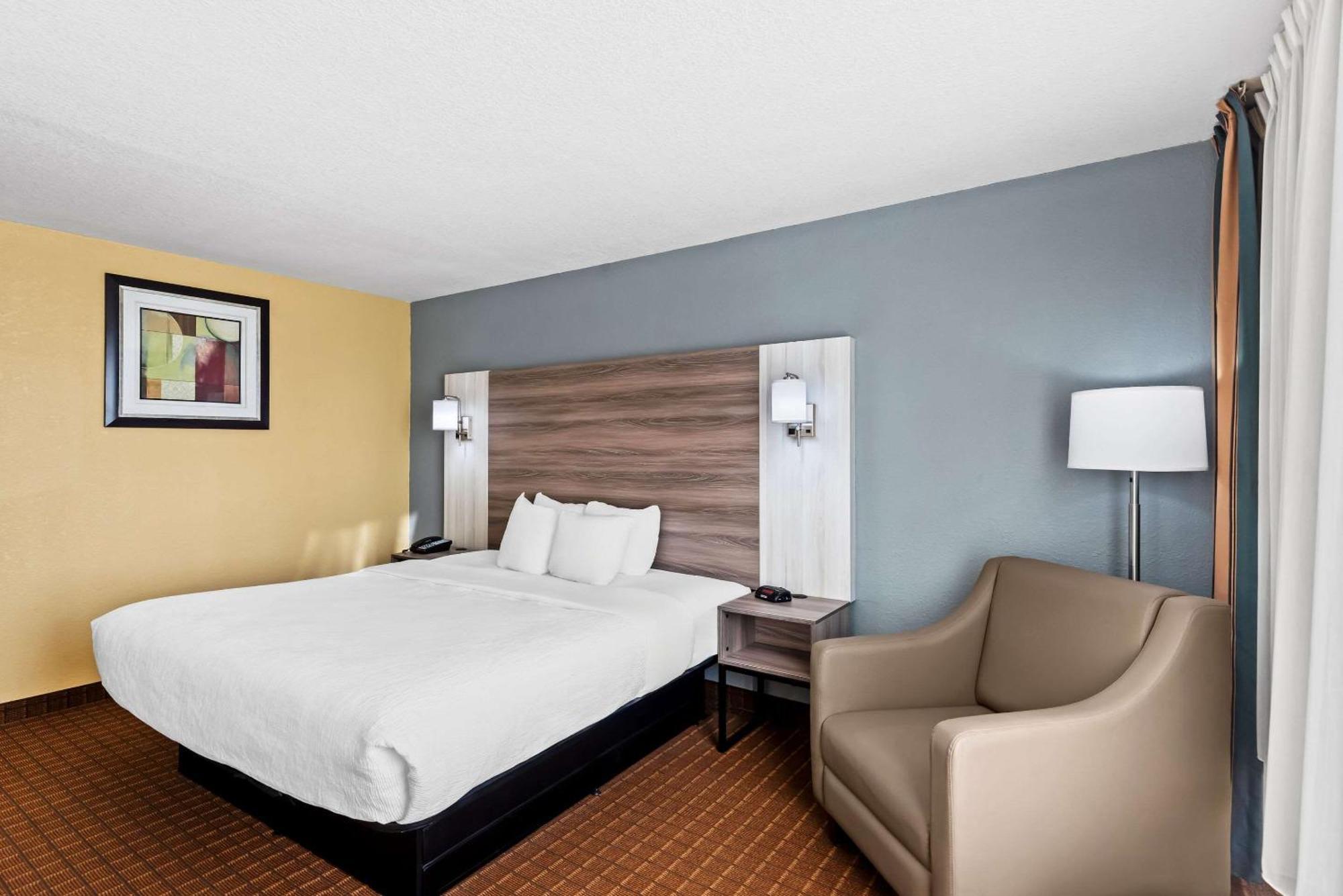 Quality Inn Fort Dodge Exteriör bild