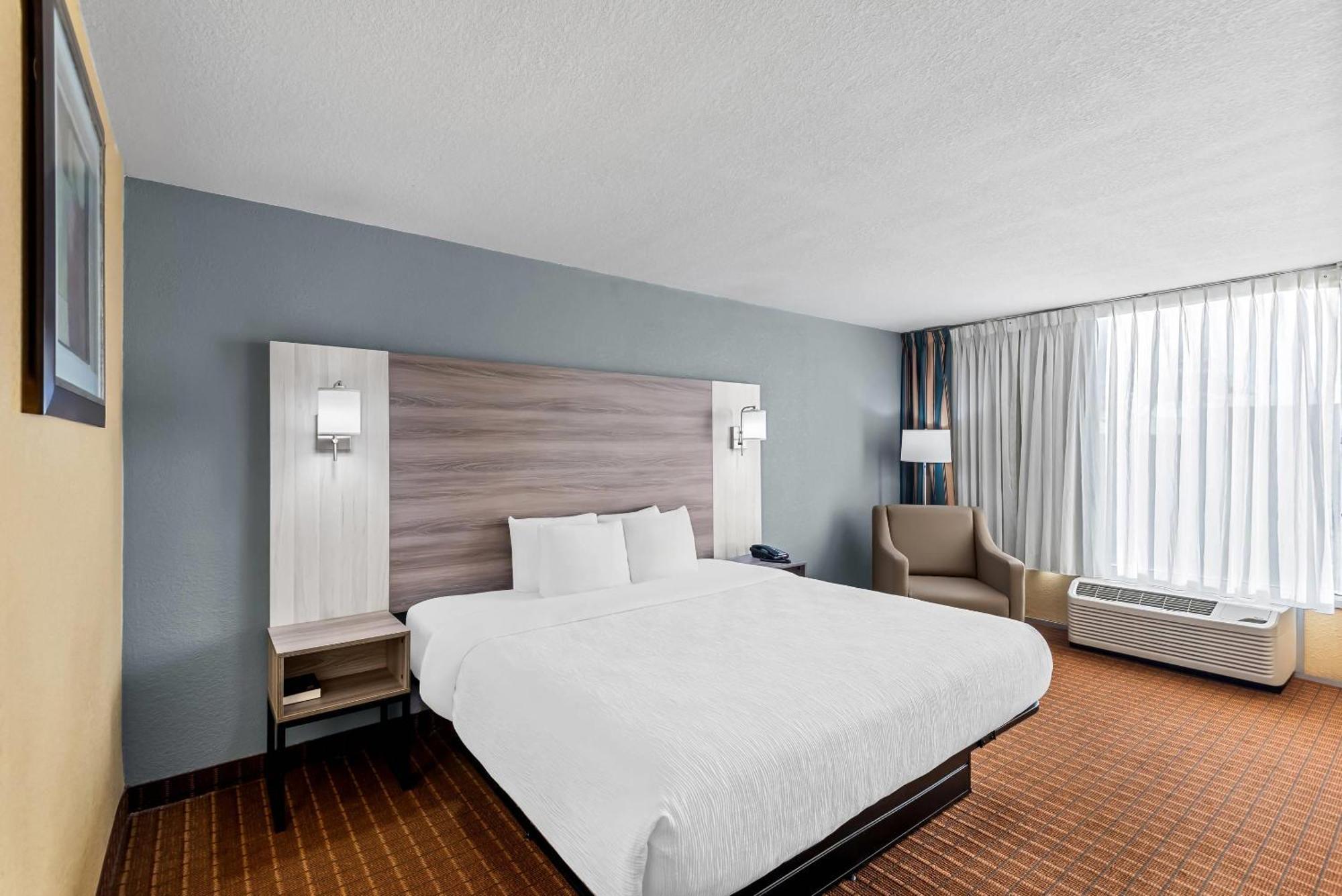 Quality Inn Fort Dodge Exteriör bild