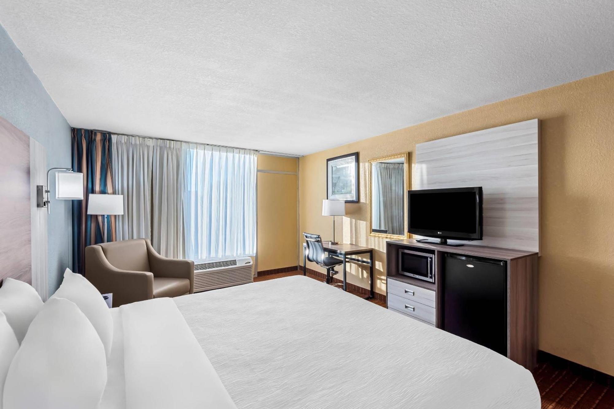 Quality Inn Fort Dodge Exteriör bild